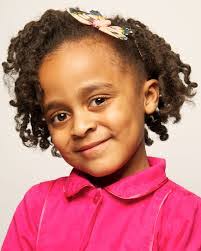 Kimberly Ballou's Instagram, Twitter & Facebook