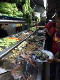 Sarawak #kuching #topspot #seafood #prawns when in kuching sarawak, must visit topspot food court to enjoy fresh seafood. Pin On I Love Sarawak Food