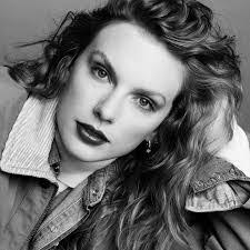 Stephen Shake's Instagram, Twitter & Facebook