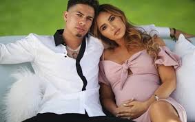 Alaïa marie mcbroom famous birthdays. Austin Mcbroom Bio Net Worth Ace Family Nba Birthday Married Wife Family Parents Siblings Age Facts Wiki Height Career Cheating Kids Wikiodin Com