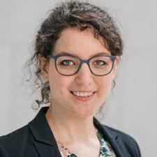 An dieser Stelle ein 💙 liches Willkommen unserer neuen AUGUST KollegInnen  ☀ Aishwarya Nitin Ketkar und Jeannette Herrmann beim Projekt Hand in Hand  for International Talents, Benedikt Michalsky…