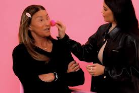 She seems to be spending most of her time with her girlfriend sophia hutchins. Kylie Jenner Does Caitlyn Jenner S Makeup For The First Time