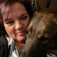 Donna Piazza's Instagram, Twitter & Facebook