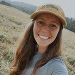 Julie Riddick's Instagram, Twitter & Facebook