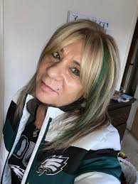 If we win tonight, my next hair color will be green 😉 🦅🏈🥰