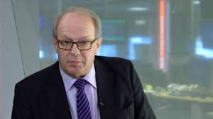 Nyamko sabuni, de 50 años, nacida en burundi, llegó a suecia como refugiada con 12 años de edad. Lennart Persson Stoppas Fran Svt Efter Alla Ar Har Ar Kanalens Forklaring