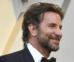 Bradley cooper's hair has seen many variations. 45 Heartwarming Bradley Cooper Hairstyles 2021 Ideas