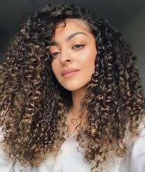Pin By Shana On Hair Beautiful Curly Hair Curly Hair Styles Curly Hair Styles Naturally