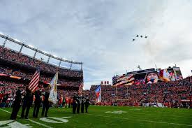 Fox sports host terry bradshaw blasted president trump on sunday after trump declared that nfl players who refuse to stand for the national anthem should be fired or suspended. Fox Sports Anchors Question Purpose Of Military Flyovers