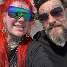 Looking for tattooist recommendations in the Truro area (Falmouth,  Redruth/Camborne also good). Specifically fine-line work, and preferably  good at doing birds! This will be my first and probably only tattoo,  commemorating a