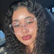 ✏️✏️ Happy first week of school! 🖍🖍 Please remember to prioritize your  child's safety when you use those adorable First Day of School signs that  are often used as props for photos