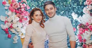 Check spelling or type a new query. Novosti Shou Biznesa Natalka Denisenko Prokommentirovala Draku Andreya Fedinchika Foto Podrobnosti Glamur Tsn Ua