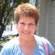 Eileen Helms's Instagram, Twitter & Facebook