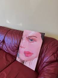 Home Decor painting （distorted face)
