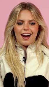 Renee Rapp Irving Tx