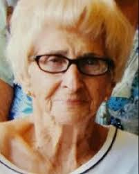 Stella Ferris's Instagram, Twitter & Facebook