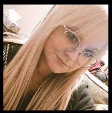 Drop your best tattoo artists in St. Thomas, that are reasonably priced for  small tattoos! TIA!