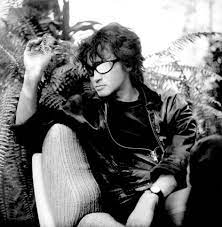 26 янв 20208 451 просмотр. Viktor Coj Viktor Tsoi Aktyor Kompozitor Filmografiya Igla 1988 Rossijskie Kompozitory Kino Teatr Ru