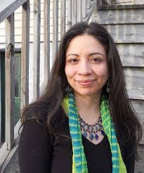 Toni Plummer's Instagram, Twitter & Facebook