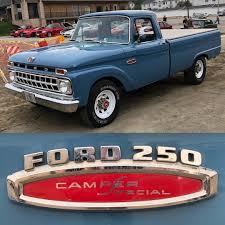love the old ford trucks and the old ford truck badges maxlidermotors maxliderbrothers fordf250 f250 fordtrucks camperspecial トラック