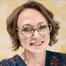 Hi! My six year old daughter said to me tonight “I love God but sometimes  something tells me not to.” What would you have said to her? I explained  the devil can