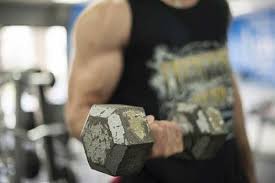Du kannst deinen bizeps ganz einfach zuhause trainieren, alles was du brauchst ist eine klimmzugstange und/oder ein fitnessband. á…á… Bizeps Training Zuhause Fitnessgerate Fur Zuhause