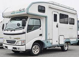 200 Series Toyota Camroad Zill Toyota Camroad Motorhomes Mini Motorhome Toyota Camper Van Conversion Diy
