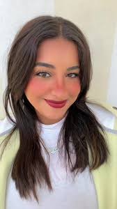 مشاهدة عفوية مع أماندا: أغاني وترندات جديدة