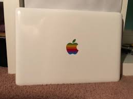 Everything apple changed their logo since 1976 to present. The Old Apple Logo Looks Too Cool Especially On These White Macbooks Mac