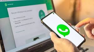 Una falla nella sicurezza di whatsapp, già risolta a rivelare la notizia è stato un utente di 'github', awakened, che ha provveduto a informare facebook (il colosso americano proprietario di whatsapp). Z Ojjwntzn5o1m