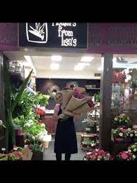 We have fresh, quality flower bouquets that will suit every budget and any occasion. Flowers From Lisa S Shop 4a Mt Pleasant Shopping Centre Phillip St Mount Pleasant Qld 4740 Australia