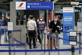 Rhone L Entreprise Aeroports De Lyon Priee De Revoir Son Plan De Departs