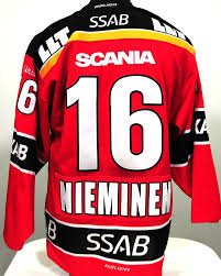 Places luleå, sweden community organizationsports club luleå hockey. Lulea Hockey On Twitter Petra Nieminen Gjorde Flest Mal Assist For Lulea Hockey Under Sdhl Sasongen 2019 2020 Hennes Och Lagkamraternas Matchtrojor Ligger Ute Till Forsaljning Pa Tradera Till Och Med 29 April