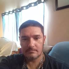 Tostada crujiente de huevo y tocino para uno Ingredientes: