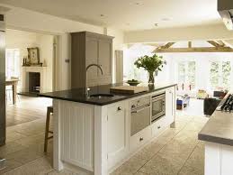 Kucuk Evler Icin Amerikan Mutfak Modelleri Evde Mimar Kitchen Flooring Kitchen Design Kitchen Flooring Options