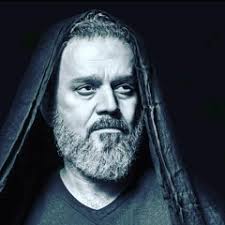 Listen to عباس يا عيوني