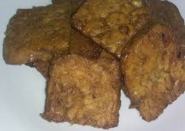 Jika biasanya kamu memasak tempe dengan cara digoreng dan tanpa menggunakan kuah, maka sekarang bisa mencoba resep tempe bacem tanpa kuah. Resep Tempe Bacem Tanpa Air Kelapa Oleh Mama Putrizidan Cookpad