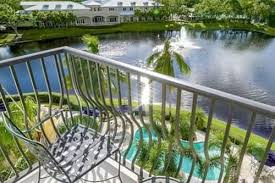 Located in naples, inn at pelican bay is connected to a shopping center. Inn At Pelican Bay Naples Und Umgebung Hotels Com