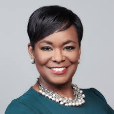 Rose Kirk's Instagram, Twitter & Facebook