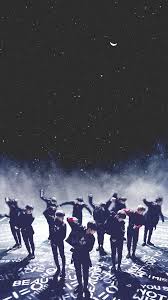 #wannaone #foreverwannable god pls take care of their future. Wanna One Aesthetic Wallpapers Aesthetic Backgrounds Background