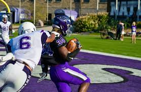 The conner university centre at the heart of whitewater's campus contains an art gallery and a stage for live events actor john belushi, mma fighter corey anderson, american football coach jeff jagodzinski, actress isabella hofmann. Offense And Defense Score In Major Warhawk Win Royal Purple