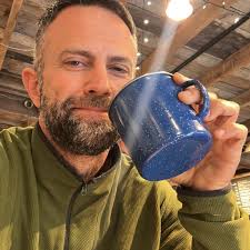 Mountain lion attack and human defense strategies