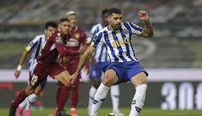 Através do uso estratégico de cartas de construção, colocando pisos novos e aproveitando os bónus disponíveis, sem nunca esquecer os contractos, os. A Cada 180 Minutos De Jogo Ha Um Penalti A Favor Do Fc Porto Futebol Correio Da Manha