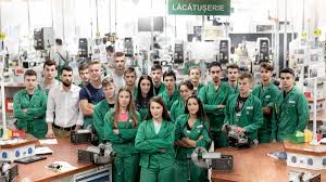 De asemenea, in cv trebuie mentionate. J Aqpi09zlfhkm