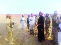 والقوة عبارة عن سرب كامل من المعدات العسكرية، والعناصر العسكرية في طريقها إلى أخذ مراكزها على الحدود لحمايتها من اعتداءات. Ø­Ø±Ø³ Ø§Ù„Ø­Ø¯ÙˆØ¯ Ø§Ù„ÙŠÙ…Ù†ÙŠØ© ØªÙ‚Ø·Ø¹ Ø·Ø±Ù‚ ØªÙ‡Ø±ÙŠØ¨ Ø§Ù„Ø³Ù„Ø§Ø­ Ù„Ù„Ù…Ù„ÙŠØ´ÙŠØ§Øª Ø§Ù„Ù…Ø¯ÙŠÙ†Ø©