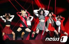 Everglow Debut Bon Bon Chocolat Showcase
