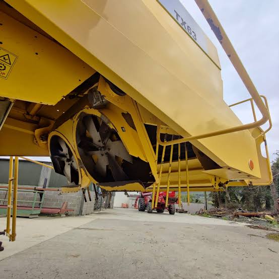 Salford TX63 Combine