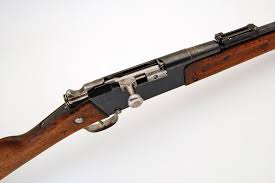 The 1886 lebel rifle holds an important place in history as the first service rifle to use a smokeless powder cartridge (the 8x50r lebel). French D Armes Model 1886 M93 8mm Lebel Bolt Action Rifle Bayonet C R Ok For Sale At Gunauction Com 11461232