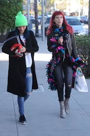 Get directions, reviews and information for bella blue hair salon in lake worth, fl. Bella Thorne Exiting A Hair Salon Make Up Free With Sister Dani Thorne Los Angeles 1 16 2017 Celebmafia