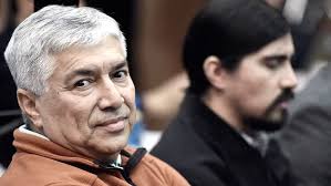Lázaro significa dios ayuda y, en concordancia con su nombre, tuvo la gracia de ser protagonista de uno de los milagros más impresionantes realizados por jesucristo. Condenaron A Lazaro Baez A 12 Anos De Prision Por Lavado De Dinero Telam Agencia Nacional De Noticias